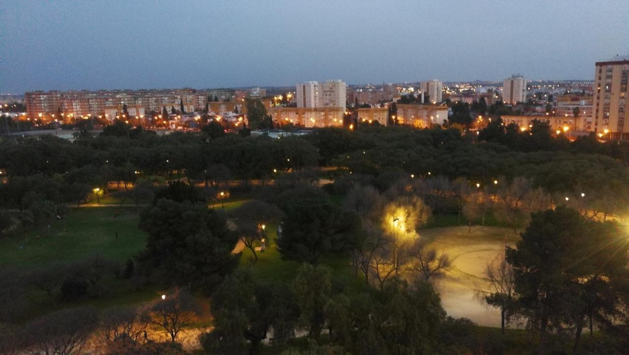 Apartamentos Flamenco B&B Севілья Екстер'єр фото