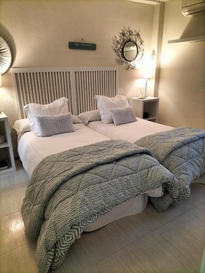 Apartamentos Flamenco B&B Севілья Екстер'єр фото