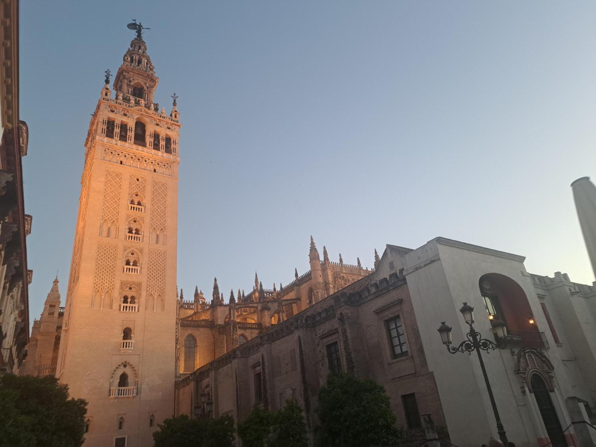 Apartamentos Flamenco B&B Севілья Екстер'єр фото